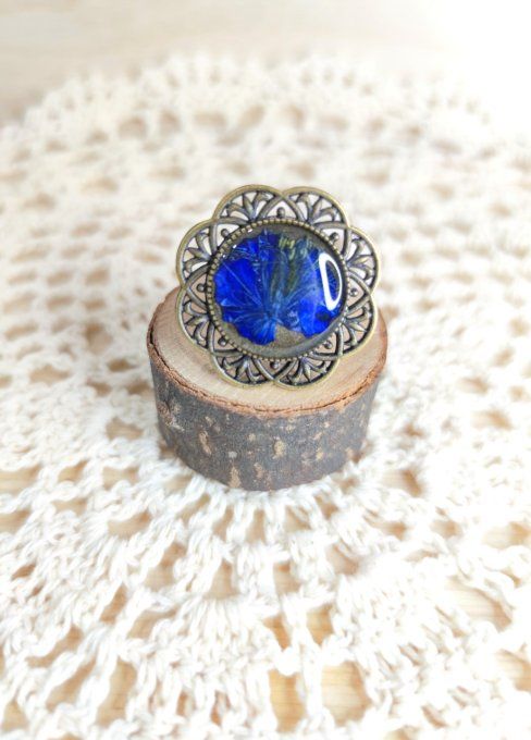 BAGUE FORME FLEUR NIGELLE MARINE