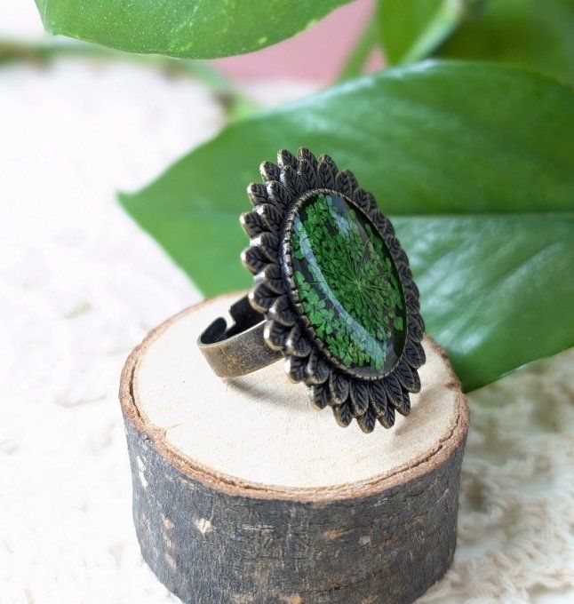 Bague Plumettes Fleur de Dentelle Jade