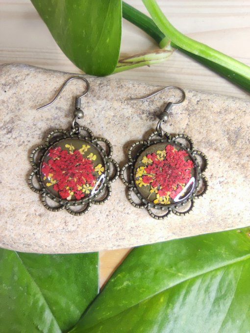 Boucles d'oreilles forme fleur en bronze fleur de dentelle Cléo