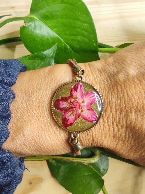 Bracelet cuir Parnassie des Marais Garance
