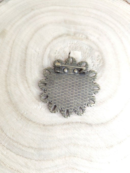 Broche Flores Fleur de Nigelle Ange