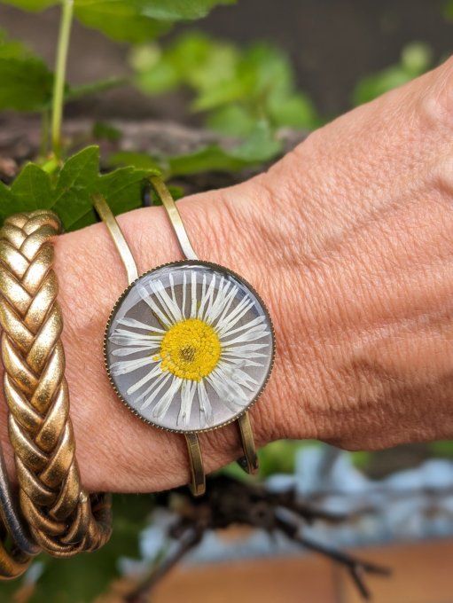 Jonc articulé véritable fleur pâquerette zara