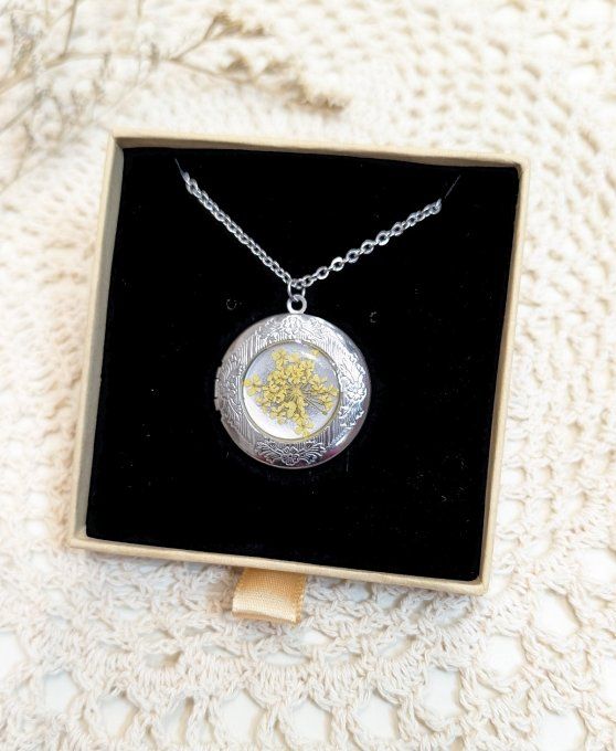 Pendentif médaillon AI A porte-photo fleur de dentelle Rita