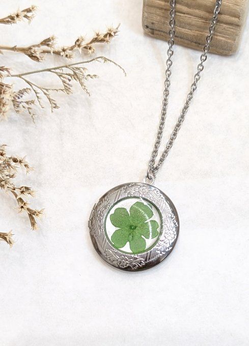Pendentif médaillon AI A porte-photo Verveine Viviane