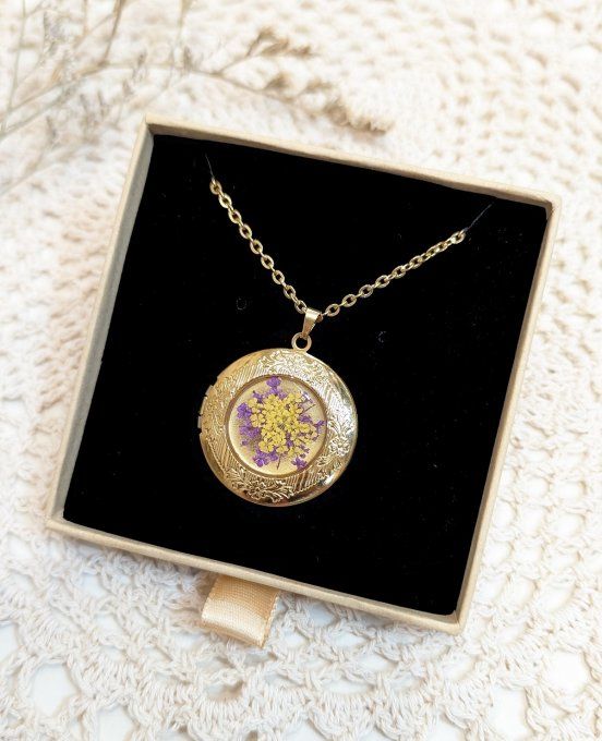 Pendentif médaillon AI OR porte-photo fleur de dentelle Délia