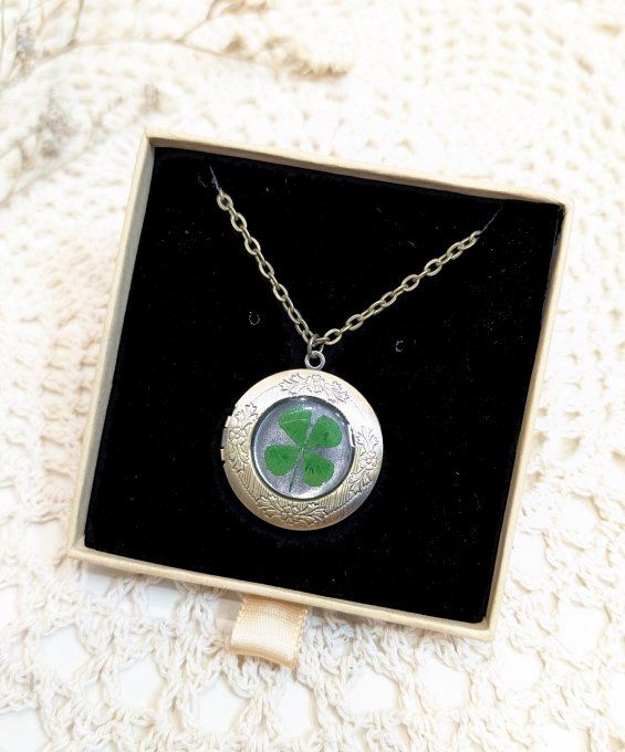 Pendentif médaillon BR porte-photo Trèfle Chance