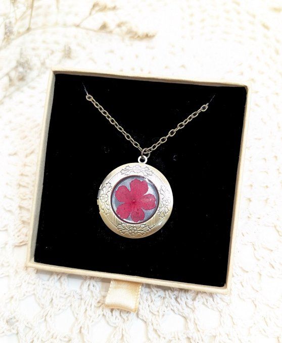 Pendentif médaillon BR porte-photo Fleur de Verveine Carla