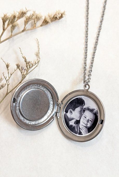 Pendentif médaillon AI A porte-photo fleur de dentelle Rita