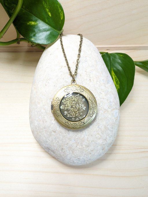 Pendentif médaillon porte-photo Fleur de Dentelle Neige