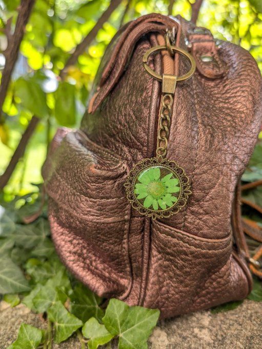 Porte-clés fleur de marguerite verte olivia
