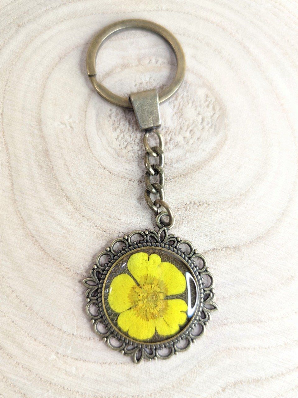 Porte-Clés/Bijoux de sac Fleur Bouton d'or Dory